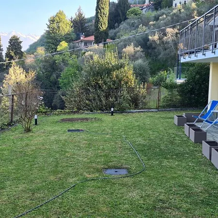 Villa Gli Ulivi - Ushuaia Apartment Lake & Garden View - Free Parking Perledo