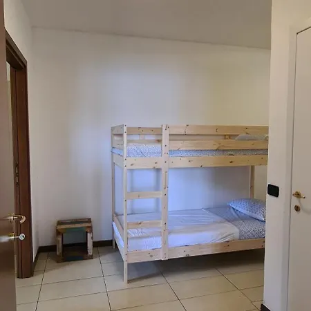 Gli Ulivi - Ushuaia & Garden View - Free Parking Apartment